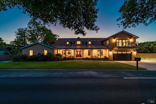 466 Pratt Avenue, St. Helena, CA, 94574 | Card Image