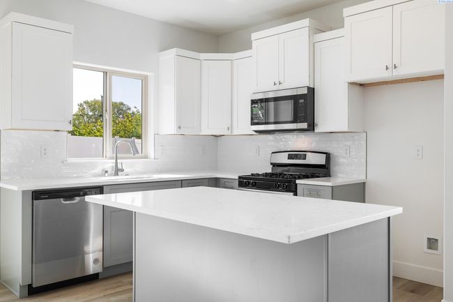 1118 S Underwood Pl, Home with 0 bedrooms, 0 bathrooms and null parking in Kennewick WA | Image 7