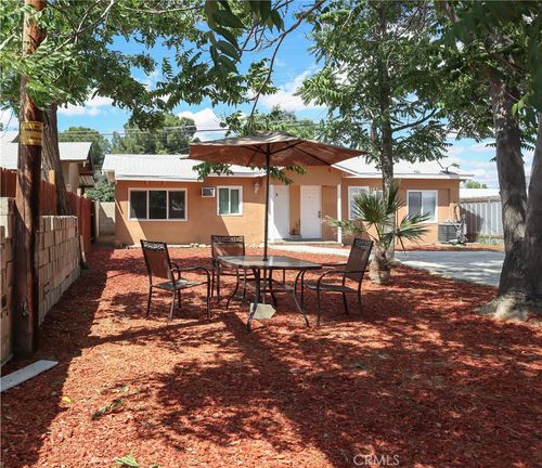 a-d-118 Roberts Ln, Bakersfield, CA, 93308-4329 | Card Image