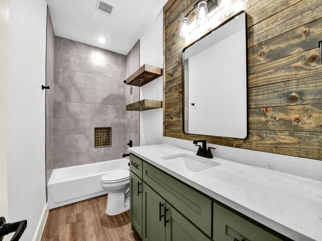 10016 Valley Oak Ct, House other with 5 bedrooms, 2 bathrooms and null parking in Springtown TX | Image 21