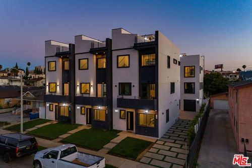 4826 Pickford St, Los Angeles, CA, 90019-5818 | Card Image