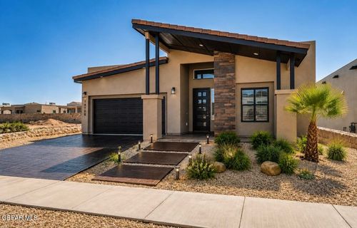15040 Resolve Dr, El Paso, TX, 79938-8806 | Card Image