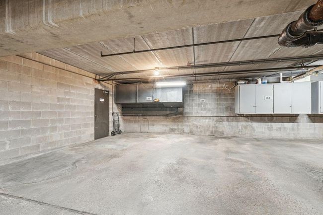 16_Interior.jpg | Image 18