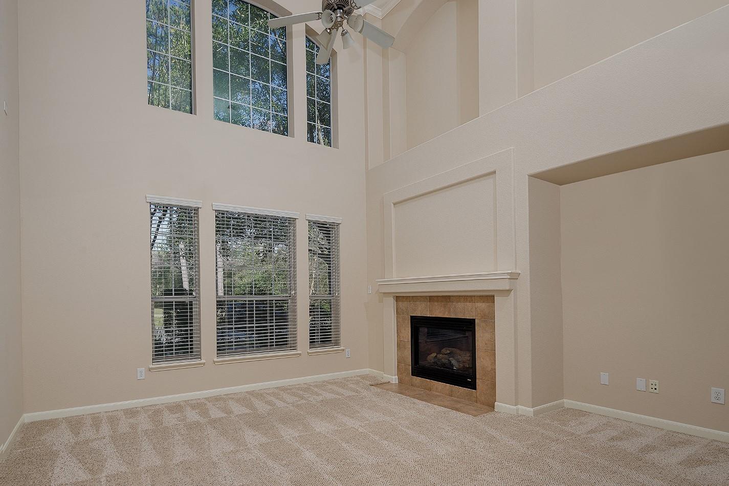 Residential Lease in The Woodlands 5