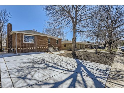 2060 Newland St, Edgewater, CO, 80214-1020 | Card Image