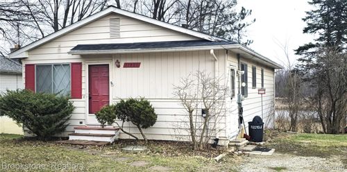 11920 Maxfield Blvd, Hartland, MI, 48353-3532 | Card Image