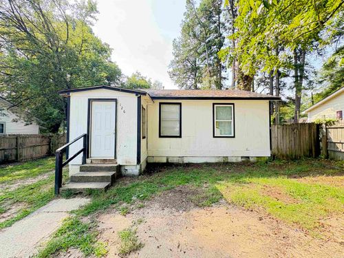 126 Wilson St, Jacksonville, AR, 72076-4768 | Card Image