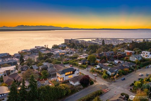 3609 Nw 62nd St, Seattle, WA, 98107-2651 | Card Image