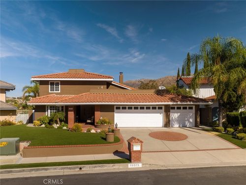 19573 Pine Valley Ave, Porter Ranch, CA, 91326-1465 | Card Image
