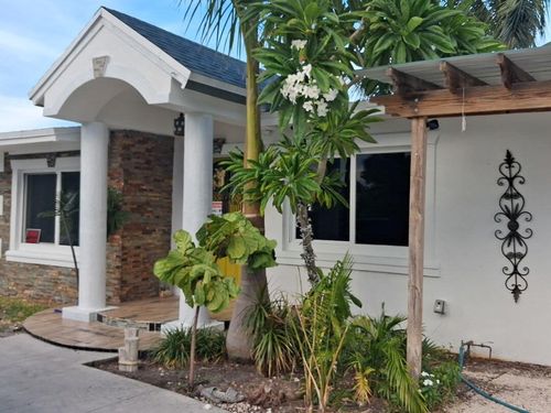 2574 Ne 14th Ter, Pompano Beach, FL, 33064-6933 | Card Image