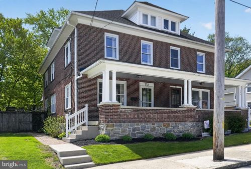 242 Church St, DOWNINGTOWN, PA, 19335-2815 | Card Image