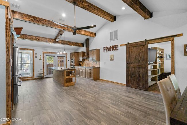 147 Catahoula Rd, House other with 5 bedrooms, 3 bathrooms and null parking in Ponce De Leon FL | Image 4