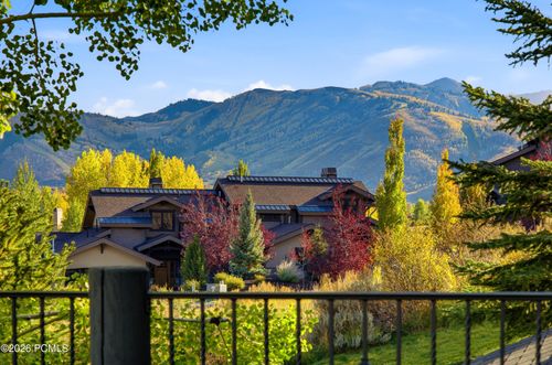 16 Gallivan Ct, Park City, UT, 84060-7072 | Card Image