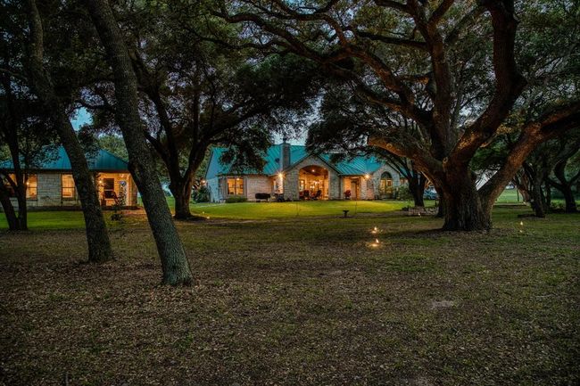 1100 Dittmar Rd, Home with 3 bedrooms, 3 bathrooms and 2 parking in Cat Spring TX | Image 18