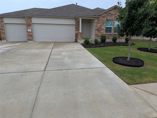197 River Rise Rd, Kyle, TX, 78640-3104 | Card Image