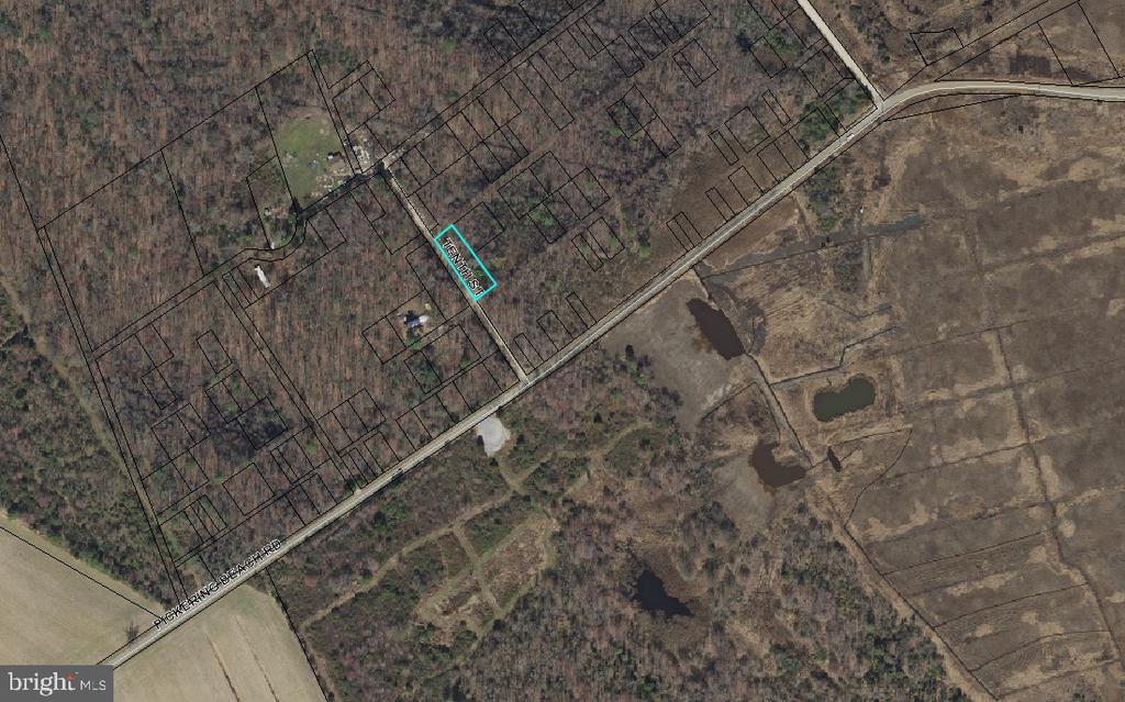 Land in DOVER 3