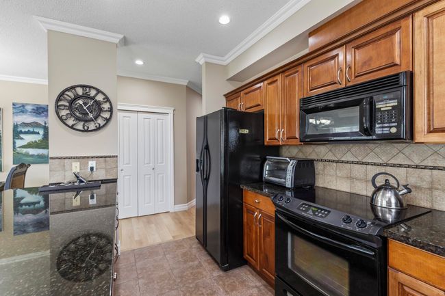 A115 - 33755 7th Ave, Condo with 2 bedrooms, 2 bathrooms and 1 parking in Mission BC | Image 7