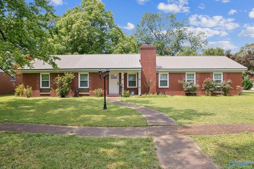 850 Johnston St Se, Decatur, AL, 35601-3138 | Card Image