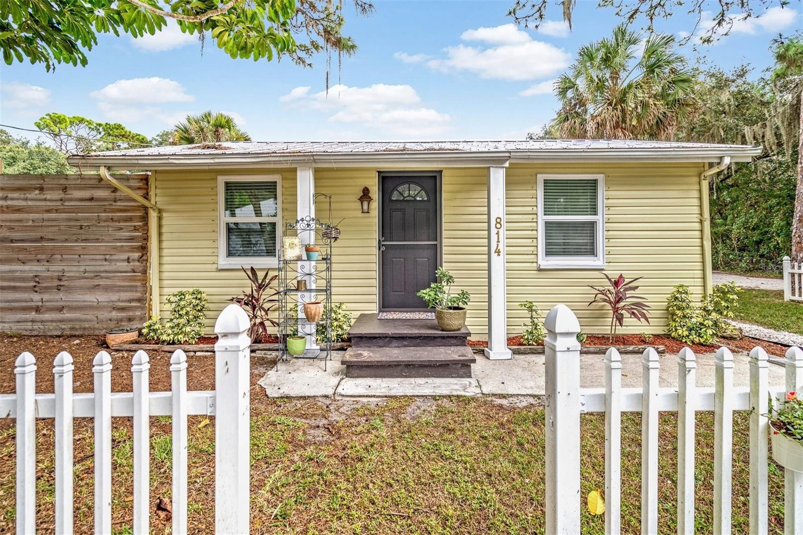 Anderson Rd, Nokomis, FL 34275