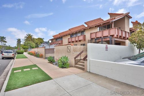 4-835 D Ave, Coronado, CA, 92118-2183 | Card Image