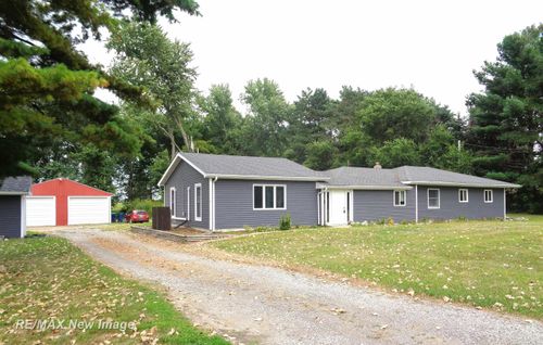 10130 Fergus Rd, Saint Charles, MI, 48655-9648 | Card Image