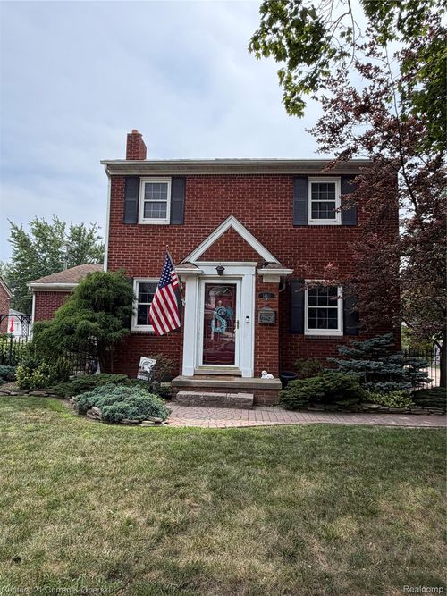 14843 White Ave, Allen Park, MI, 48101-2138 | Card Image