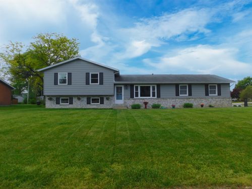 27500 Lamplighter Ln, Elkhart, IN, 46514-8871 | Card Image