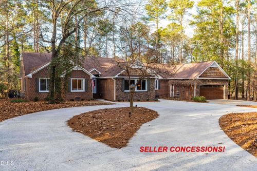 335 Sprunt Dr, Clinton, NC, 28328-1175 | Card Image