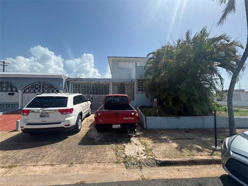 950(19AK) LINANCERO ST Ext Country Club Development, SAN JUAN, PR, 00924 | Card Image