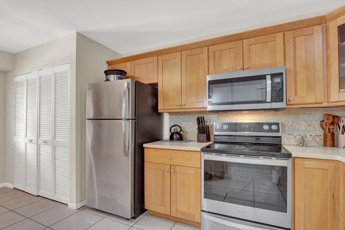 202d-2916 Sw 22nd Circle, Delray Beach, FL, 33445 | Card Image