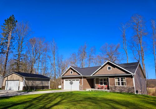 3289 Flat Creek Court, Irving Township, MI, 49333 | Card Image