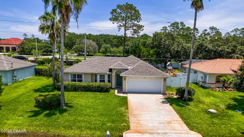 30 Emerson Dr, Palm Coast, FL, 32164-6106 | Card Image