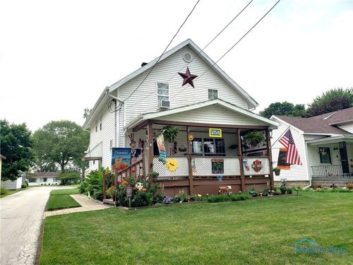 254 Fremont St, Elmore, OH, 43416-9589 | Card Image