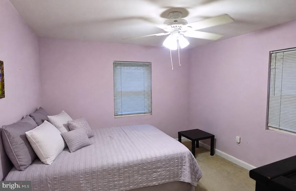 Residential in LINTHICUM HEIGHTS 4