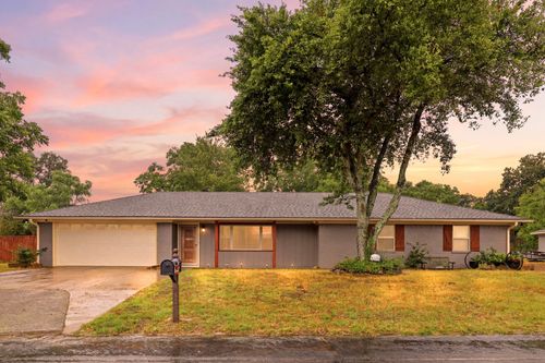 3217 Libbie St, Tyler, TX, 75707-2041 | Card Image