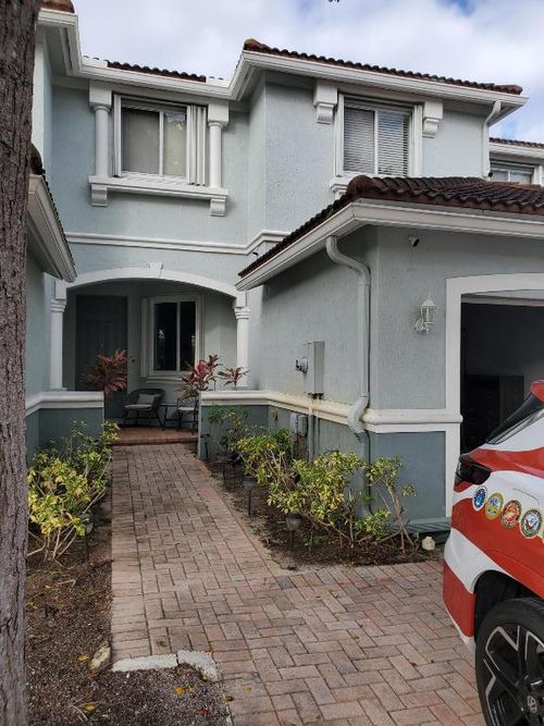 2356 Center Stone Ln, Riviera Beach, FL, 33404-1828 | Card Image