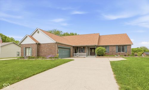 4618 W Harvest Ln, Bloomington, IN, 47404-9140 | Card Image