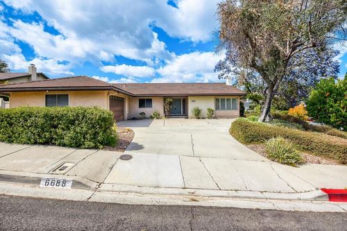 6688 Murray Park Drive, San Diego, CA, 92120 | Card Image
