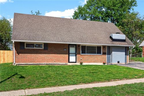 5975 Rosalie Rd, Huber Heights, OH, 45424-4326 | Card Image