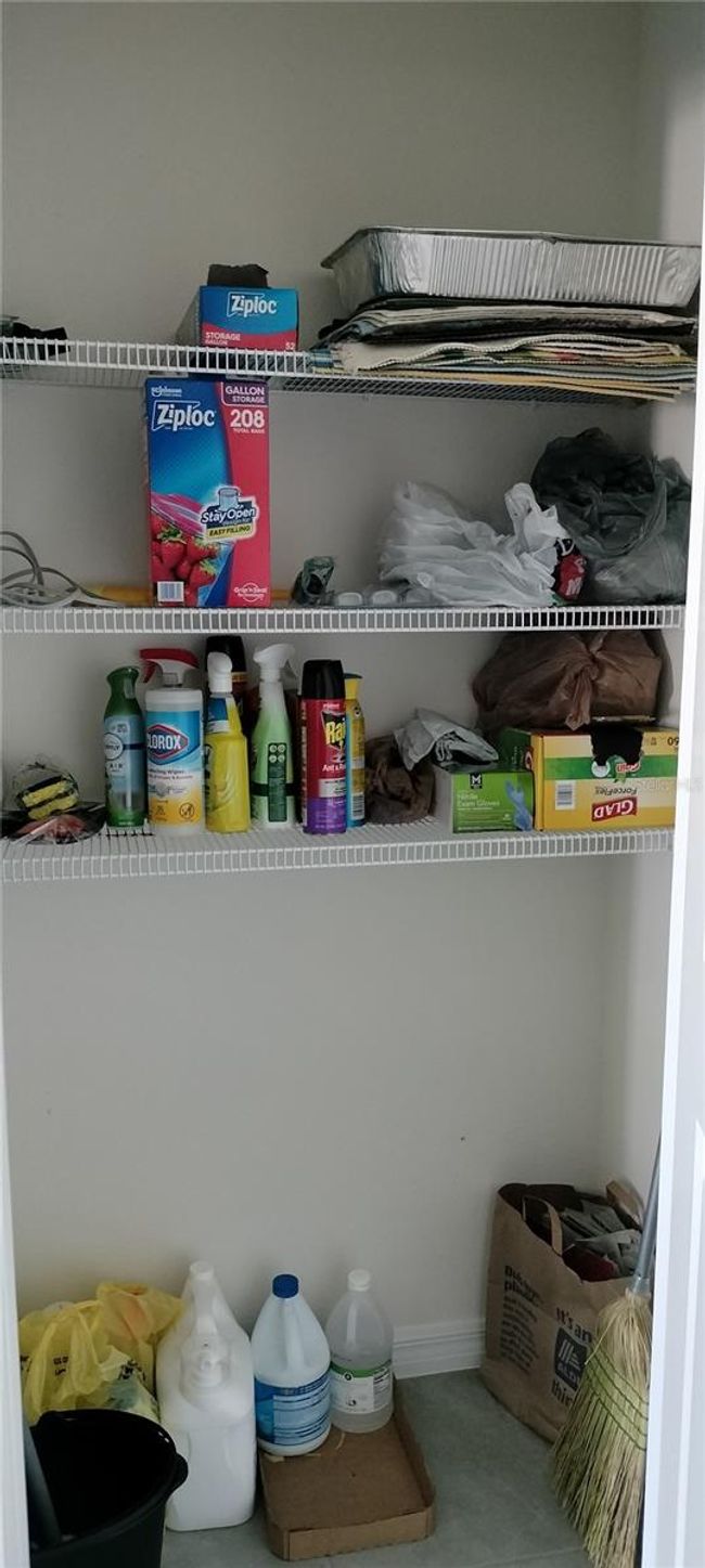 Kitchen Pantry | Image 22