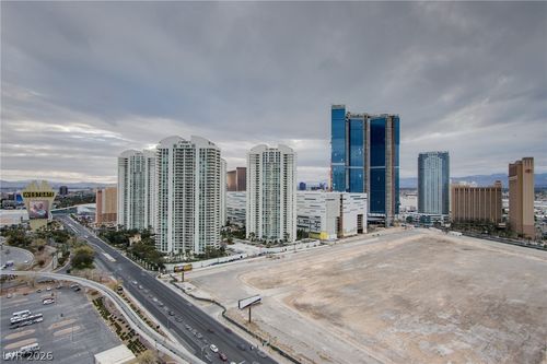 2604-222 Karen Ave, Las Vegas, NV, 89109-5305 | Card Image