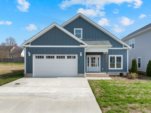 203 Campfire Ct, Winchester, TN, 37398-1734 | Card Image