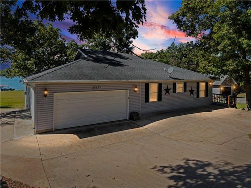 28233 Oxbow Dr, Warsaw, MO, 65355-5667 | Card Image