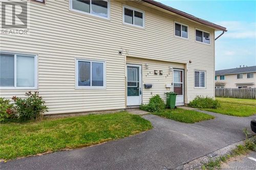 704 Highmeadow Dr, Saint John, NB, E2J3V1 | Card Image
