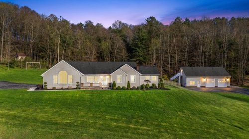 897 Walltown Rd, Grampian, PA, 16838-8525 | Card Image
