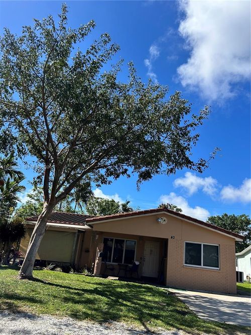 40 Se 8th St, Dania Beach, FL, 33004 | Card Image