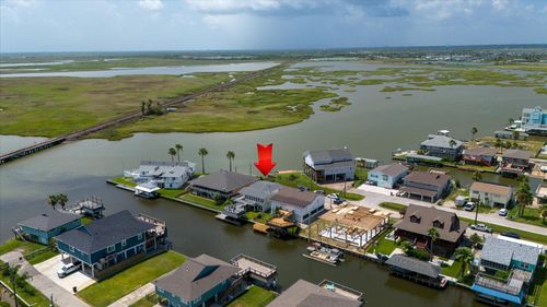 283 Barracuda St, Bayou Vista, TX, 77563-2563 | Card Image