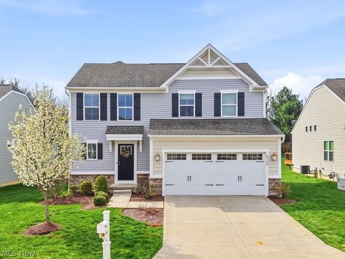 6562 Wisteria Ln, Medina, OH, 44256-5542 | Card Image