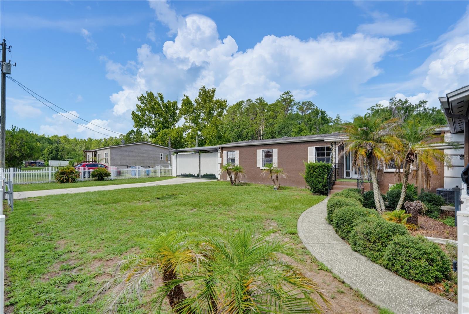 Residential in LAND O LAKES