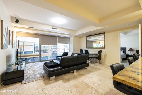 3004-7131 E Rancho Vista Dr, Scottsdale, AZ, 85251-1468 | Card Image